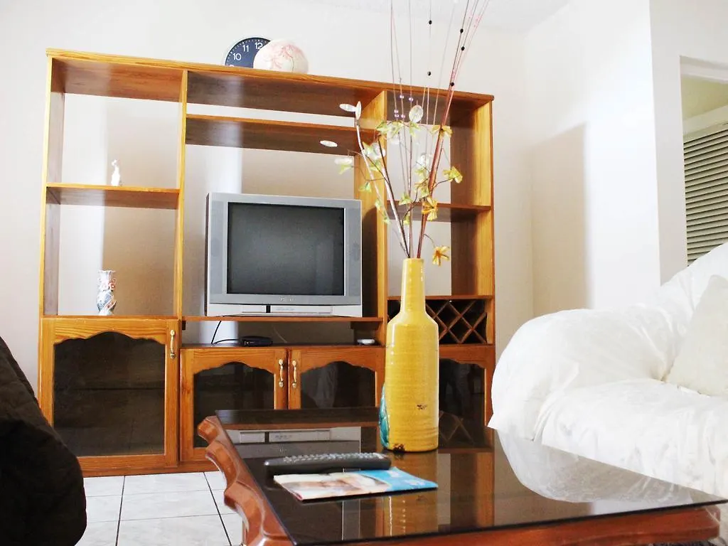 Skycastles Condominiums Ocho Rios 3*,  Jamaica