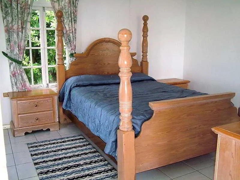 Skycastles Condominiums Ocho Rios Hotel