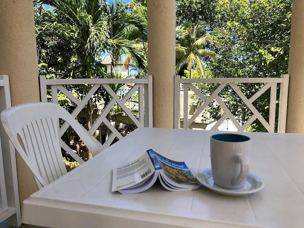 Hotel Skycastles Condominiums Ocho Rios