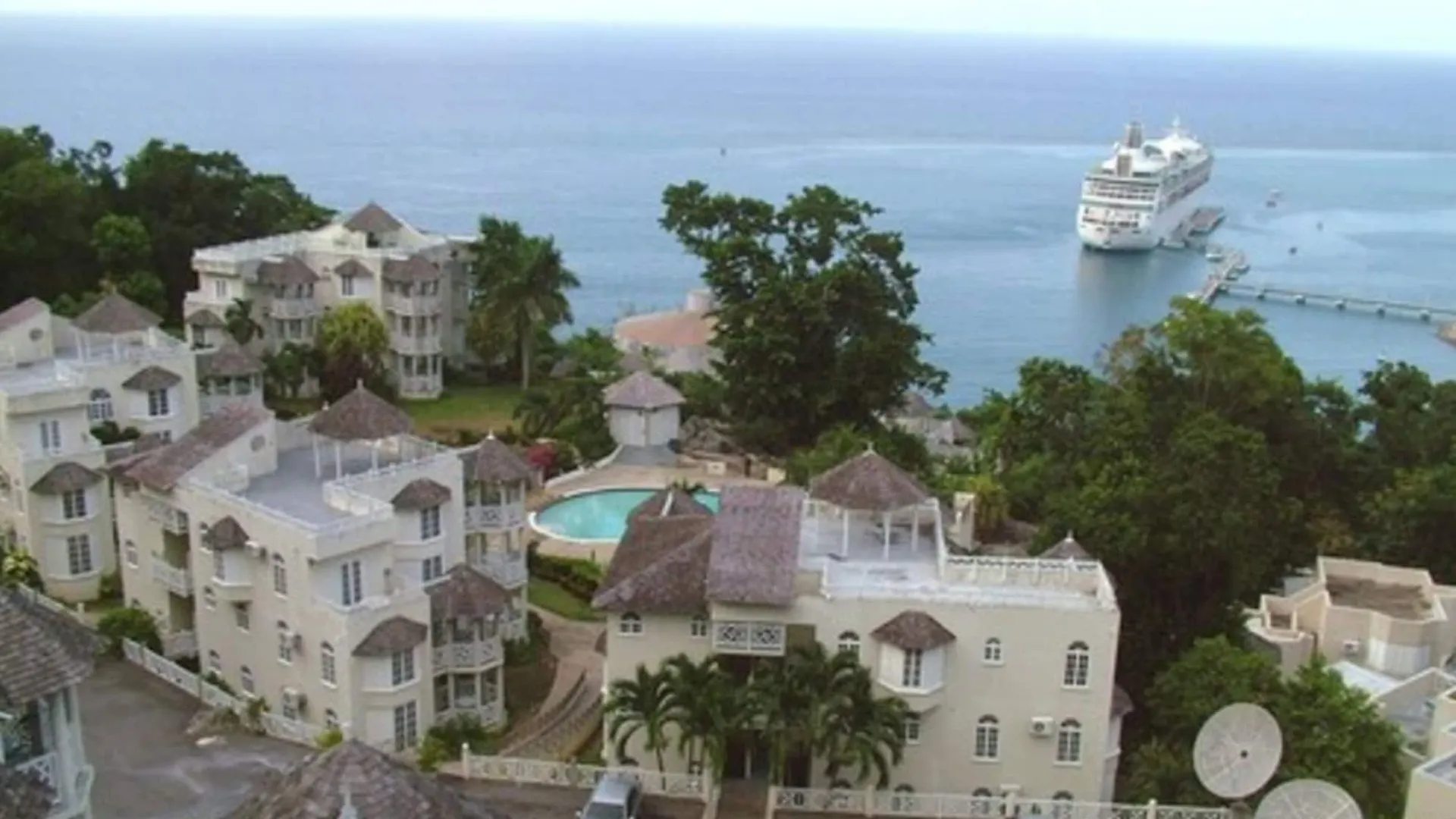 Skycastles Condominiums Ocho Rios 3*,  Jamaica