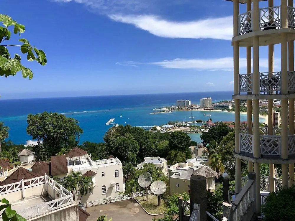 Skycastles Condominiums Ocho Rios Hotell